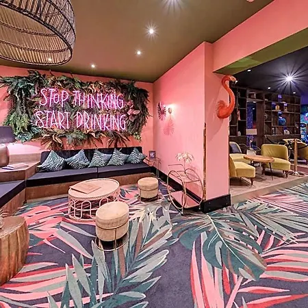 Hit The Sky Hotel 4*